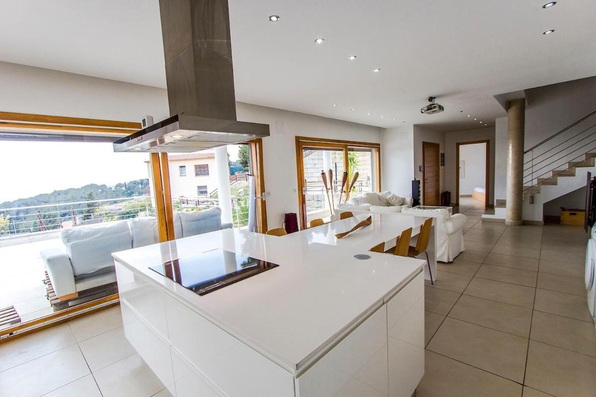 Catalunya Casas Modern Magnificence , Only A Few Km To The Beach! Sant Cebria de Vallalta Exterior photo